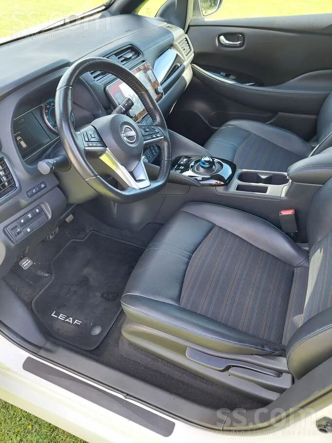 Nissan Leaf 2022 photo 5