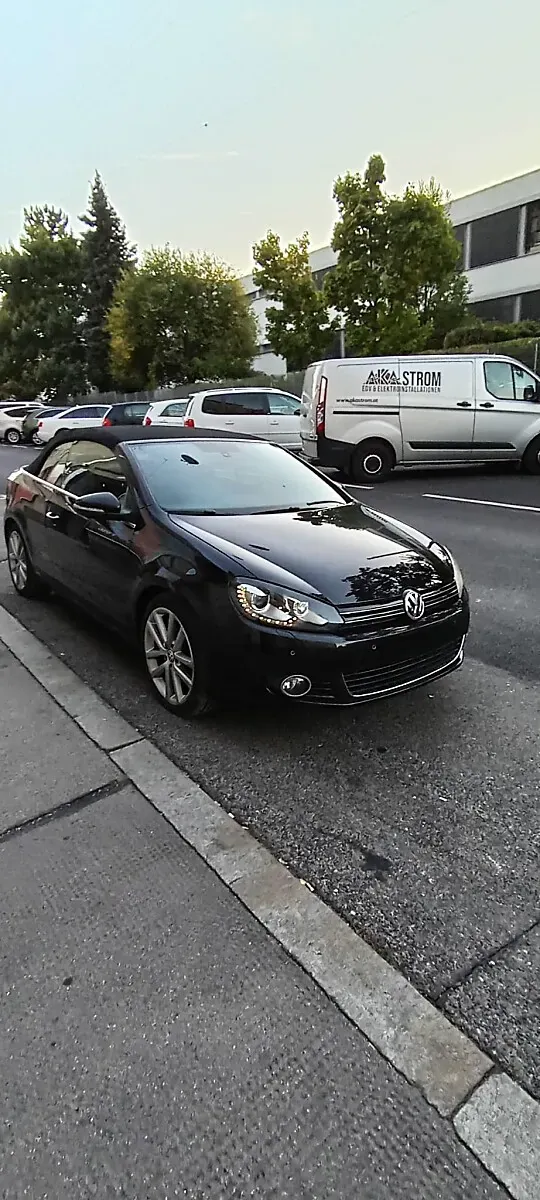 Volkswagen Golf 2012 photo 2