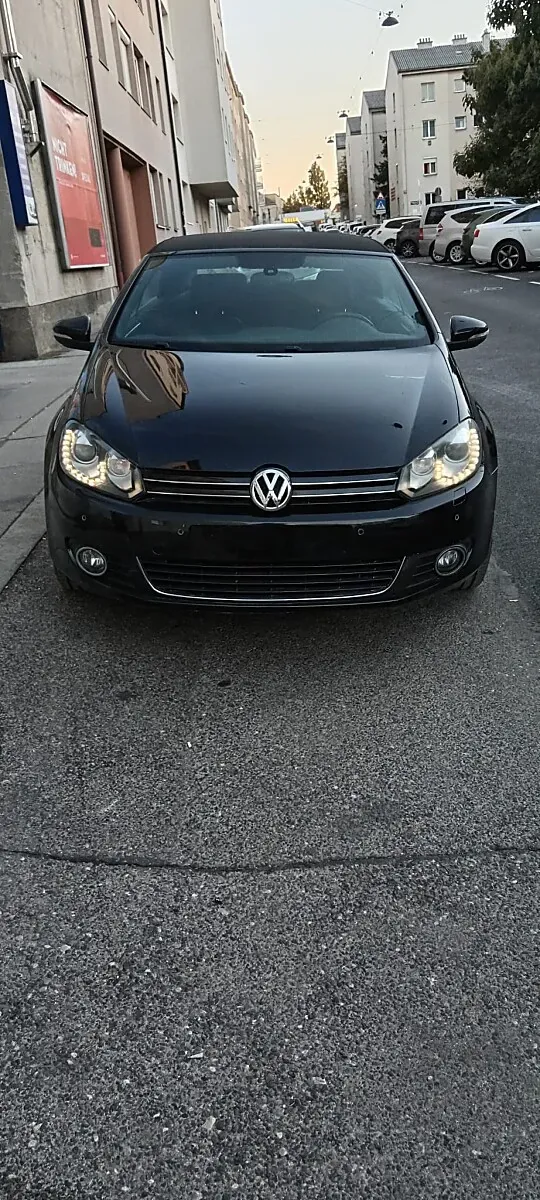 Volkswagen Golf 2012 photo 3