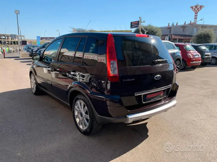 Ford Fusion 2009 photo 2