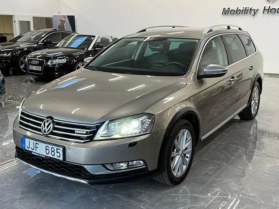 Volkswagen Passat Alltrack 2014 photo 4