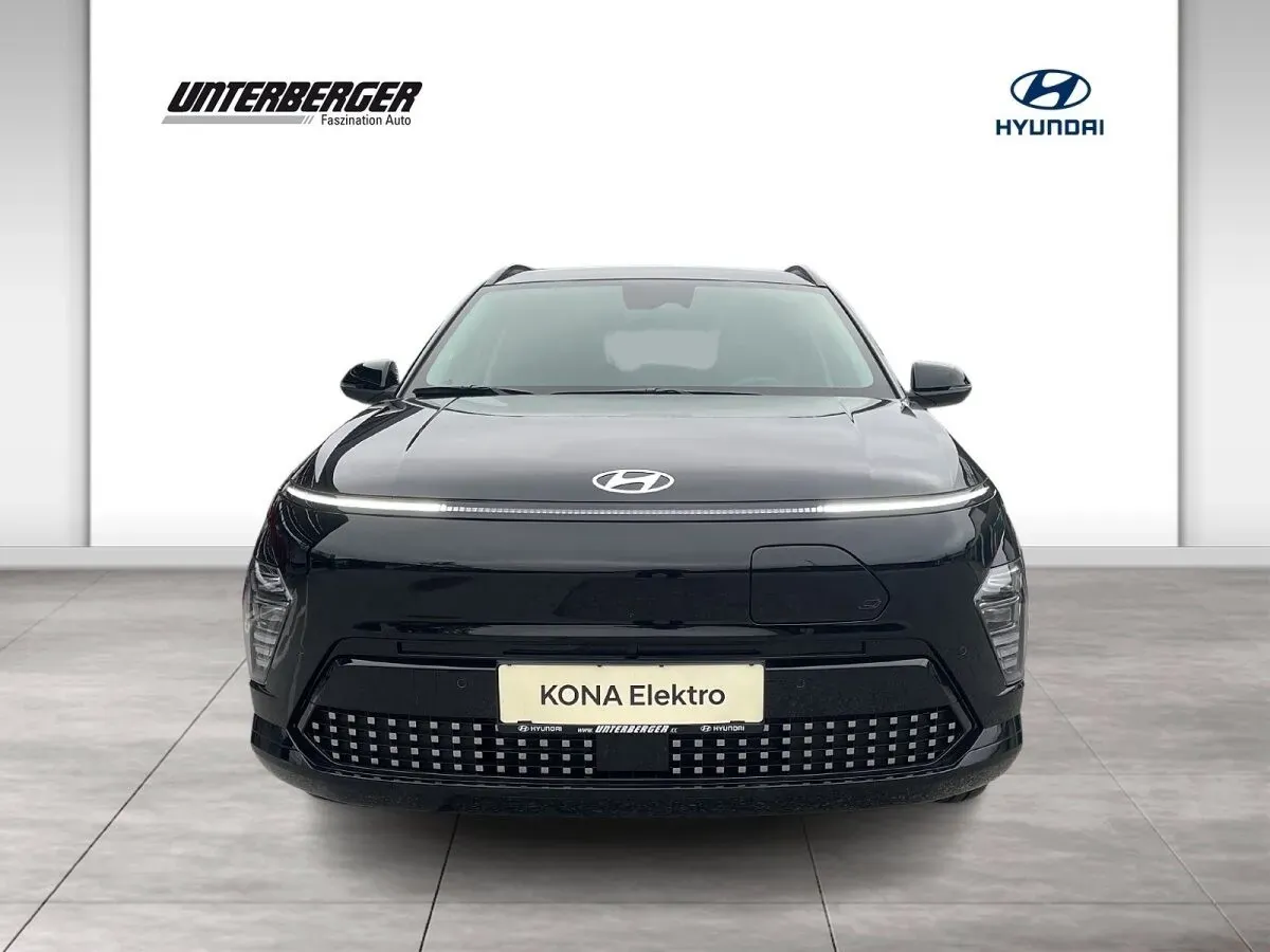 Hyundai Kona photo 2