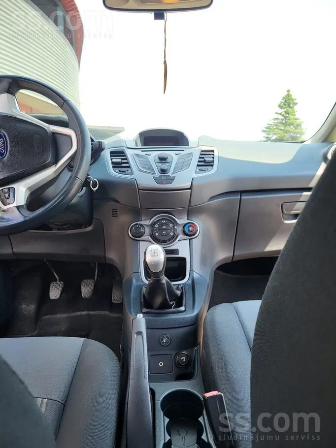 Ford Fiesta 2009 photo 5