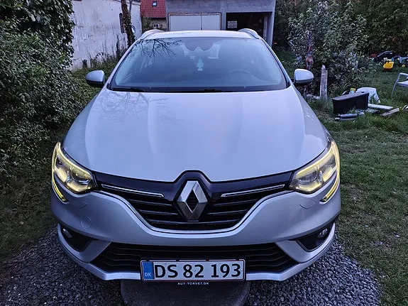 Renault Megane Iv 2017 photo 4