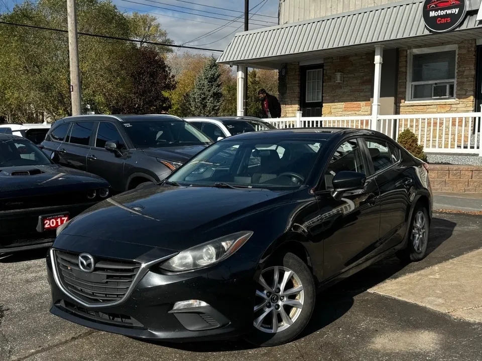 Mazda Mazda3 2015 photo 2
