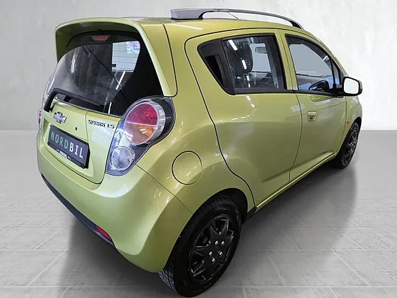 Chevrolet Spark 2010 photo 3