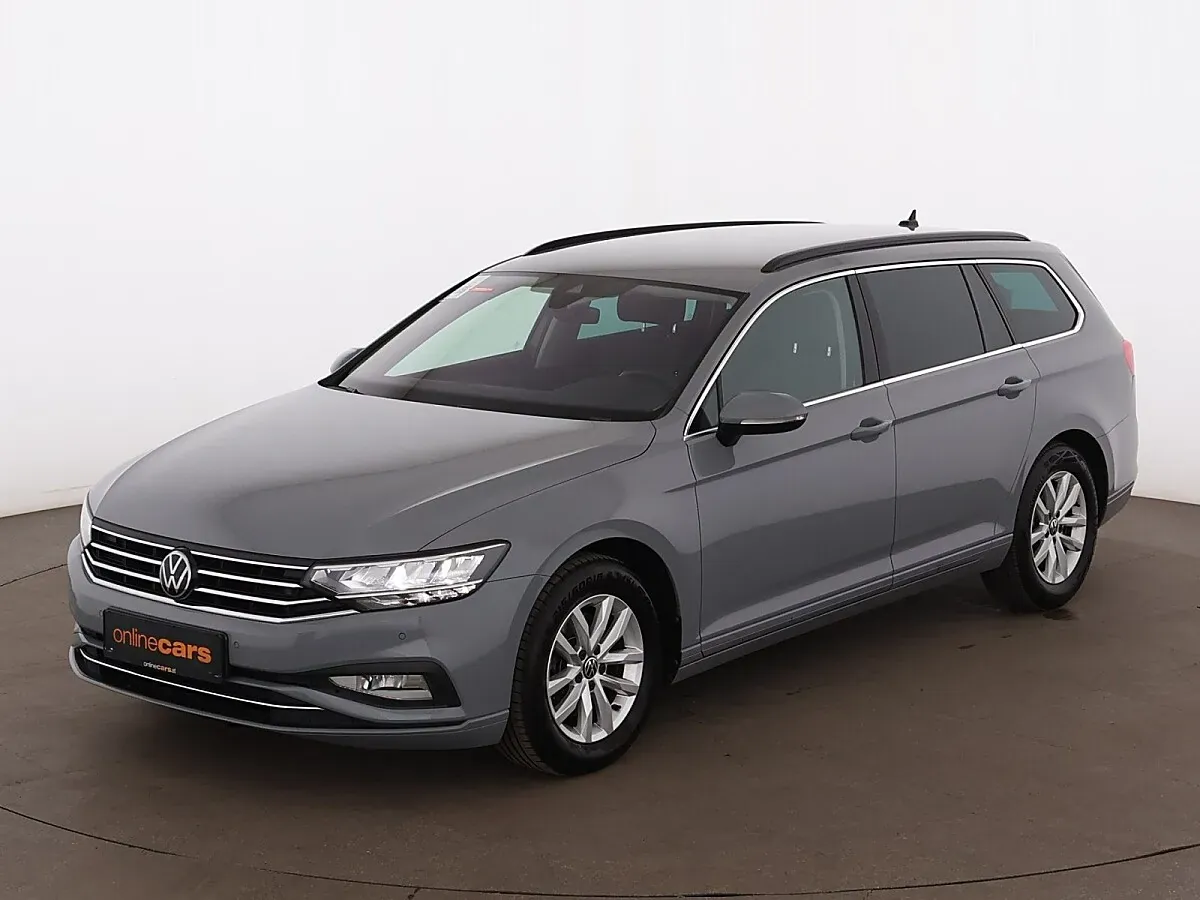 Volkswagen Passat 2023 photo 2