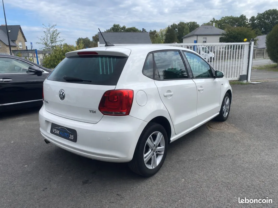 Volkswagen Polo 2012 photo 4