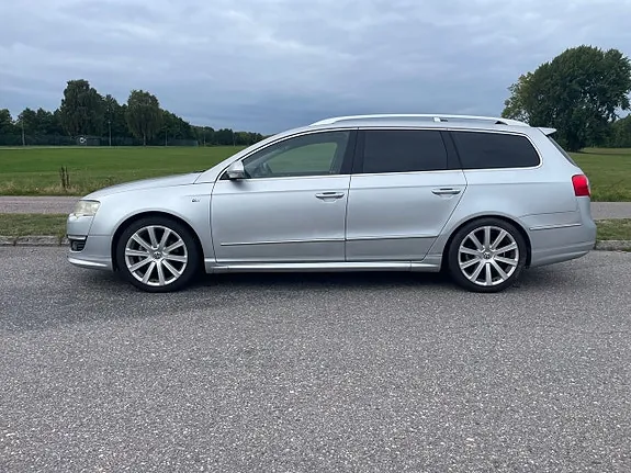 Volkswagen Passat 2009 photo 3