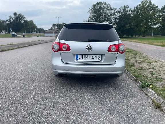 Volkswagen Passat 2009 photo 5