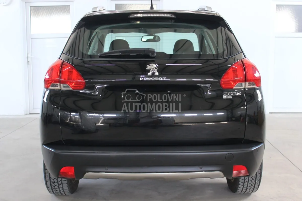 Peugeot 2008 2015 photo 5