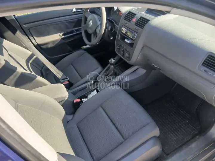 Volkswagen Golf 5 2005 photo 2