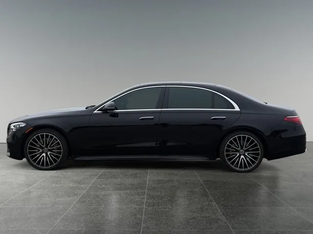 Mercedes-Benz S-Class 2022 photo 2
