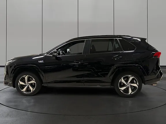 Toyota Andre 2022 photo 2