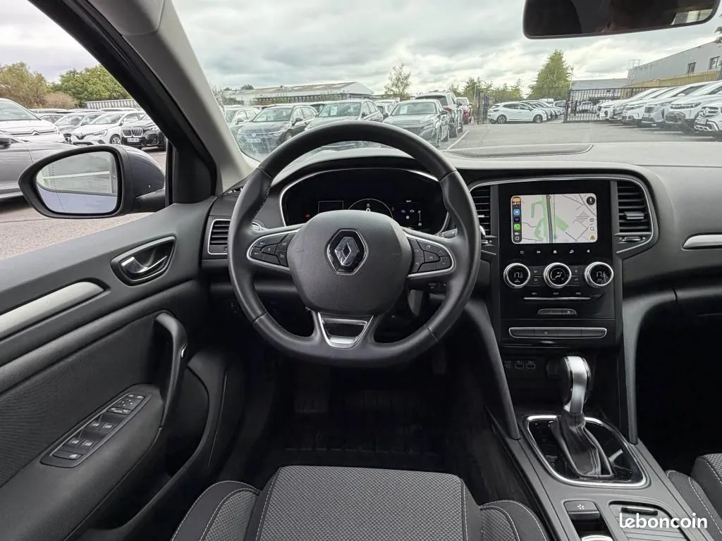 Renault Megane 2023 photo 3