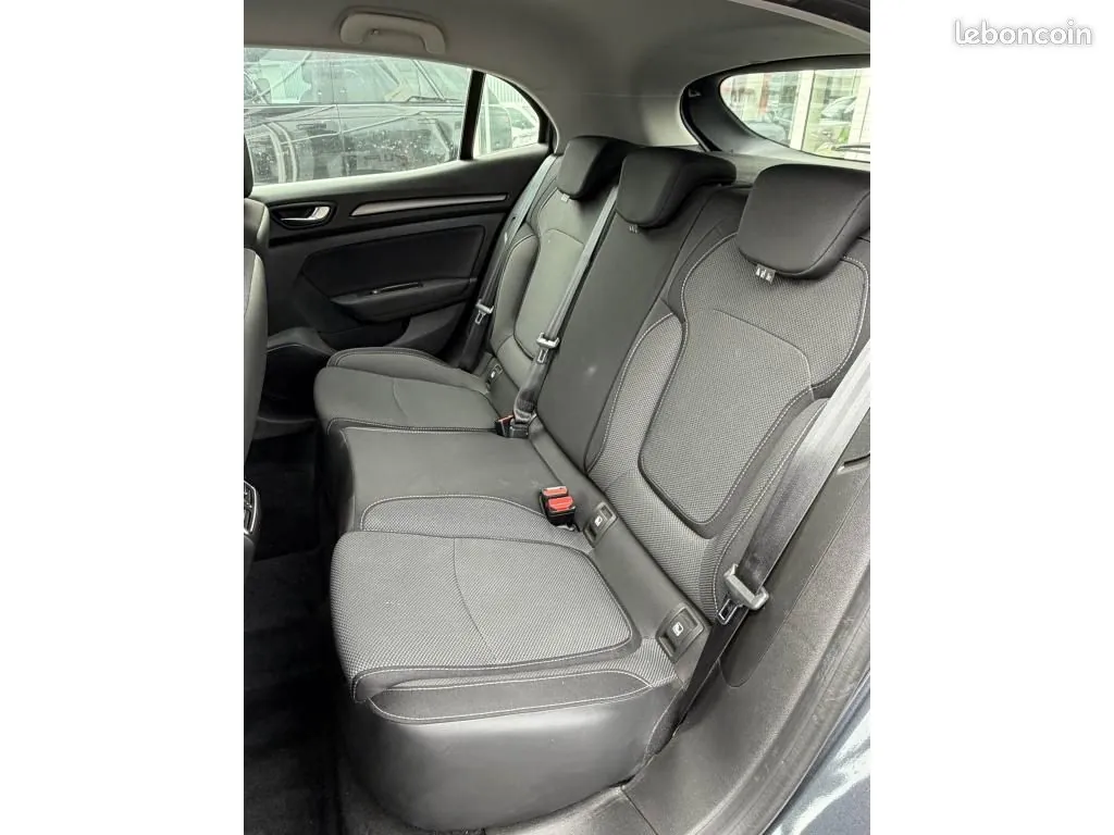 Renault Megane 2023 photo 5