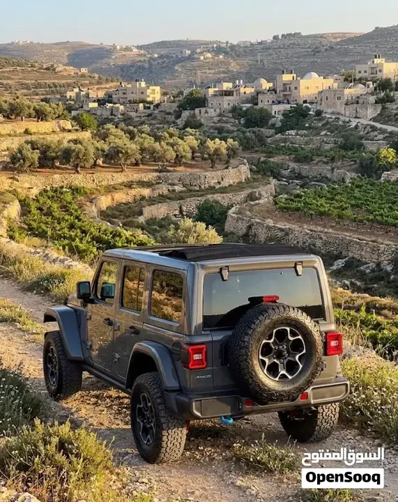 Jeep Wrangler 2024 photo 2