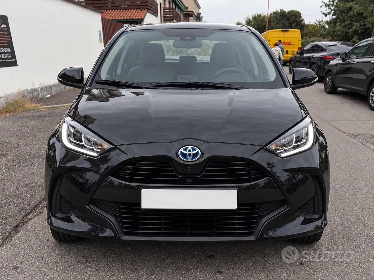 Toyota Yaris 2021 photo 2