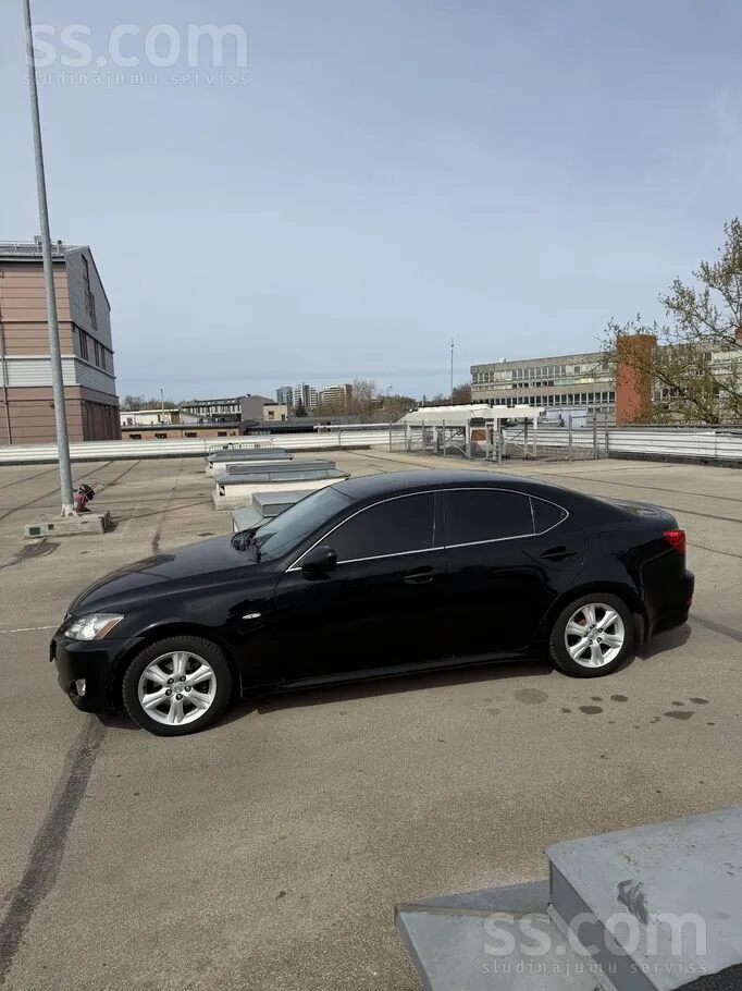Lexus Is 2008 photo 4