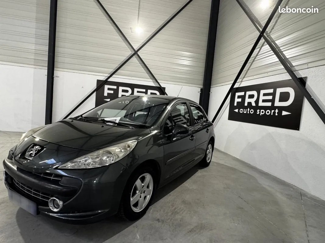 Peugeot 207