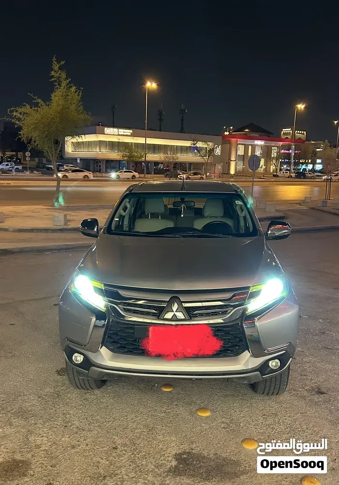 Mitsubishi Montero 2018 photo 4