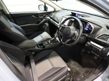 Subaru Xv 2017 photo 4