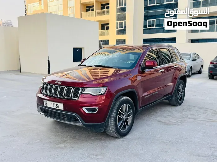 Jeep Grand Cherokee 2018 photo 3