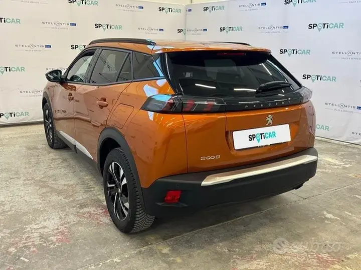 Peugeot 2008 2023 photo 3
