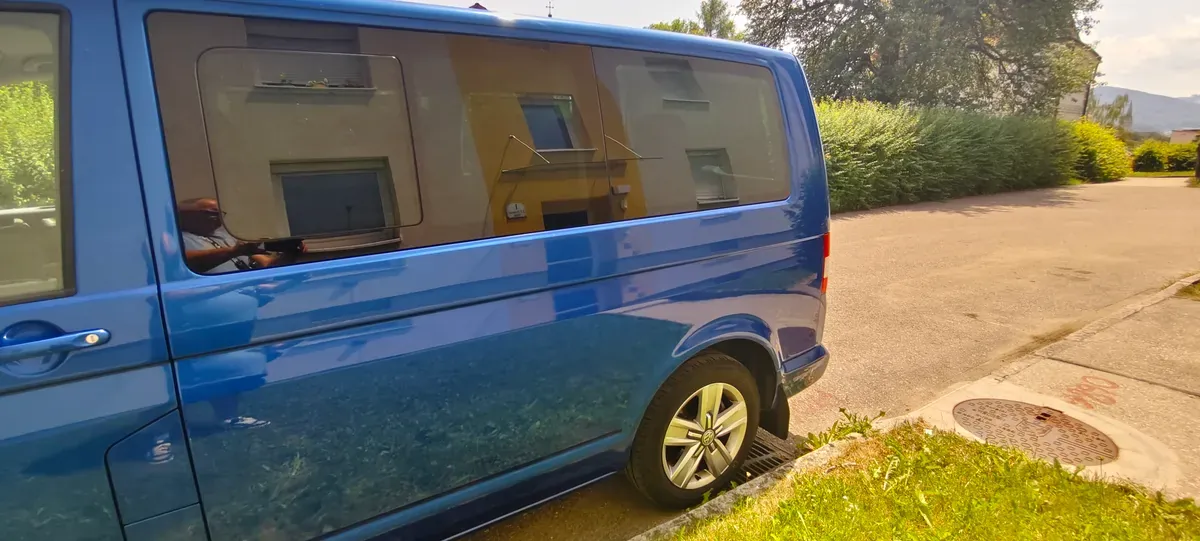Volkswagen Multivan 2007 photo 3