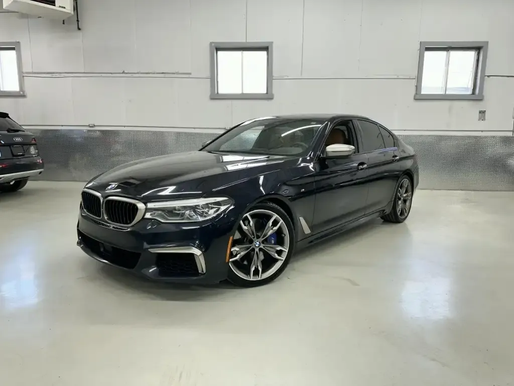 BMW 5 Series 2018 photo 2