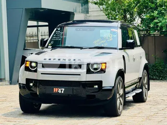 Land Rover Defender 2026 photo 3