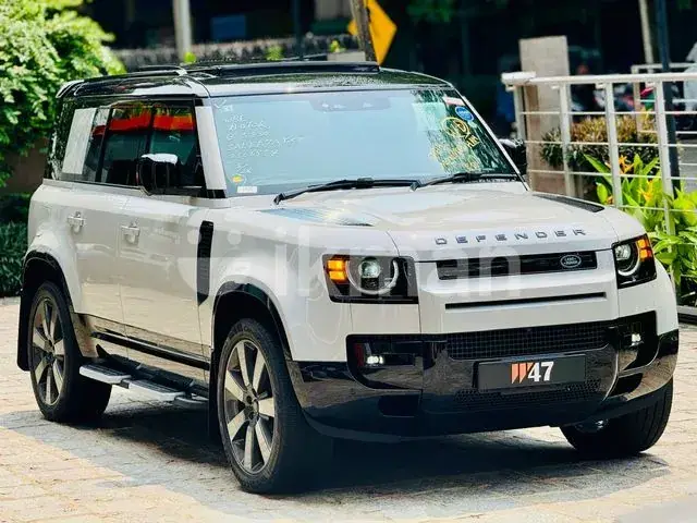 Land Rover Defender 2026 photo 4
