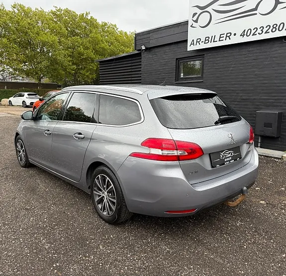 Peugeot 308 2017 photo 3