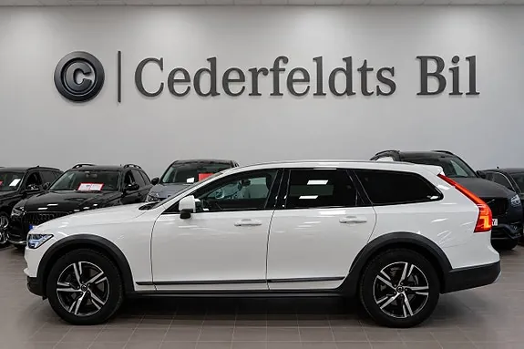 Volvo V90 Cross Country