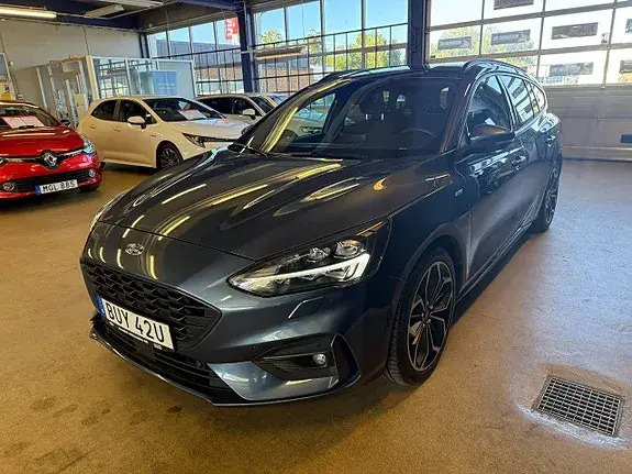 Ford Focus 2019 photo 2