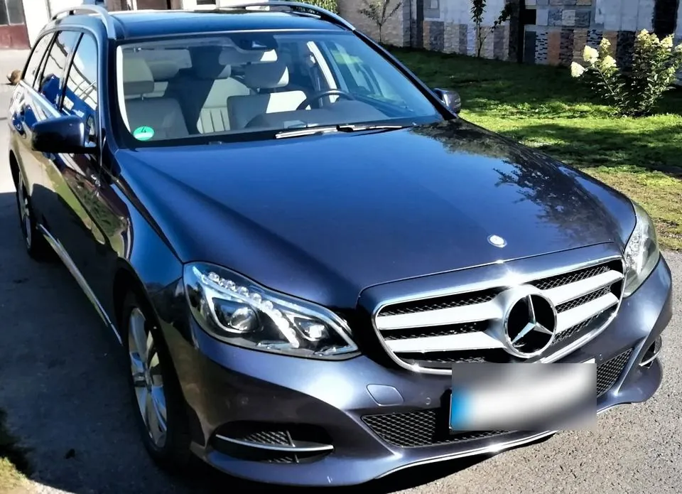 Mercedes-Benz E 220 Cdi