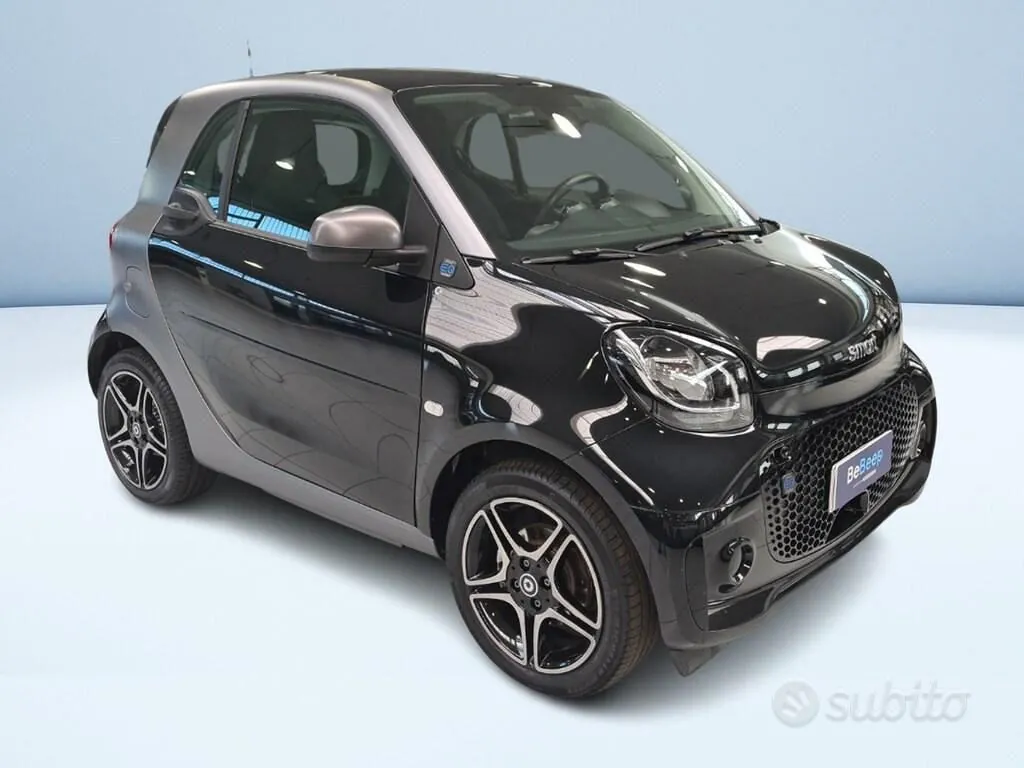 Smart Fortwo 2022 photo 2