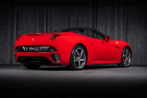 Ferrari California 2010 photo 5