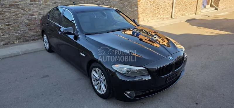 BMW 520 2011 photo 2