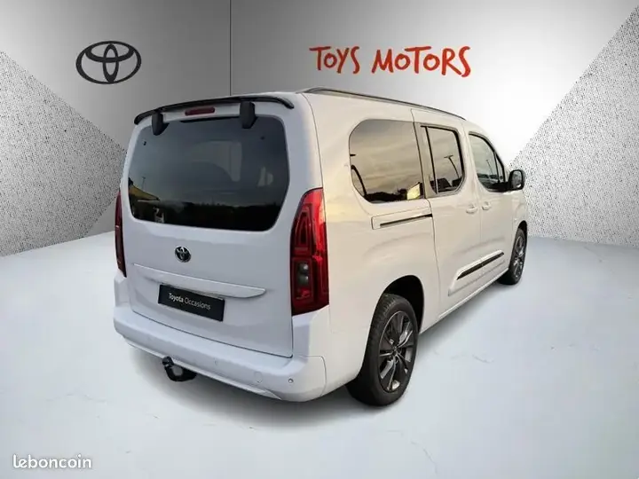 Toyota Proace City Verso 2023 photo 3