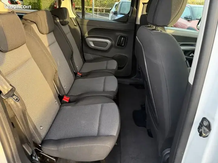 Toyota Proace City Verso 2023 photo 5