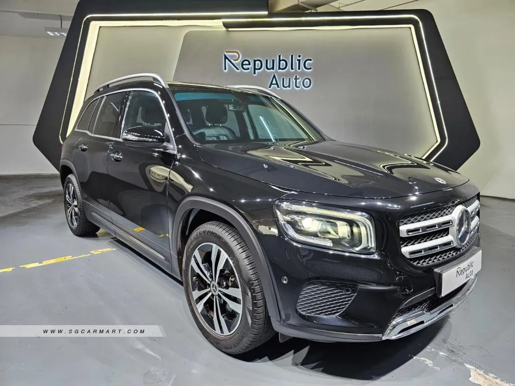Mercedes-Benz Glb180