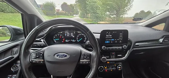 Ford Fiesta 2018 photo 3