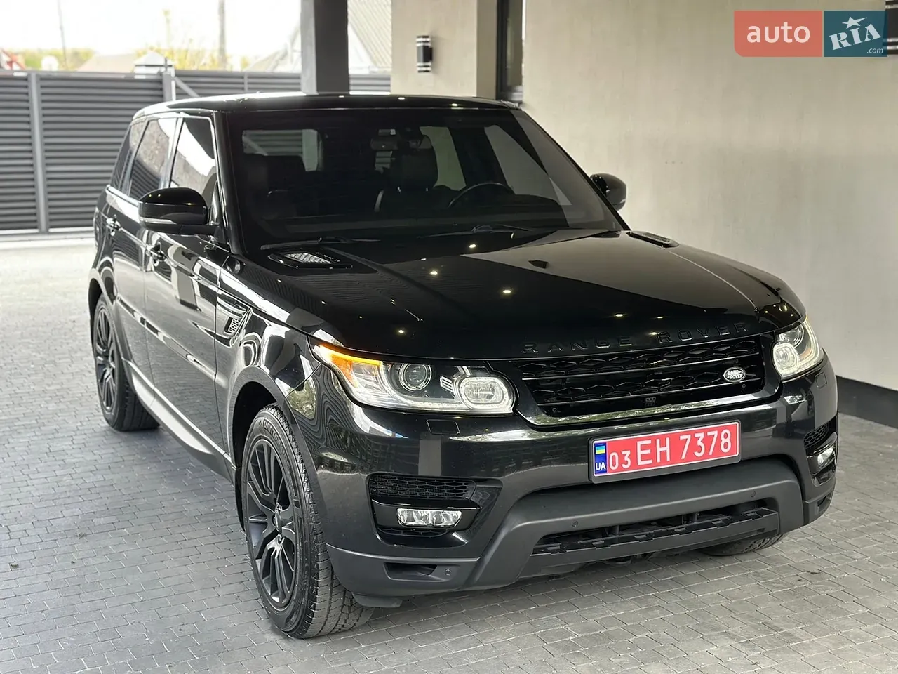 Land Rover Range Rover Sport 2017 photo 4