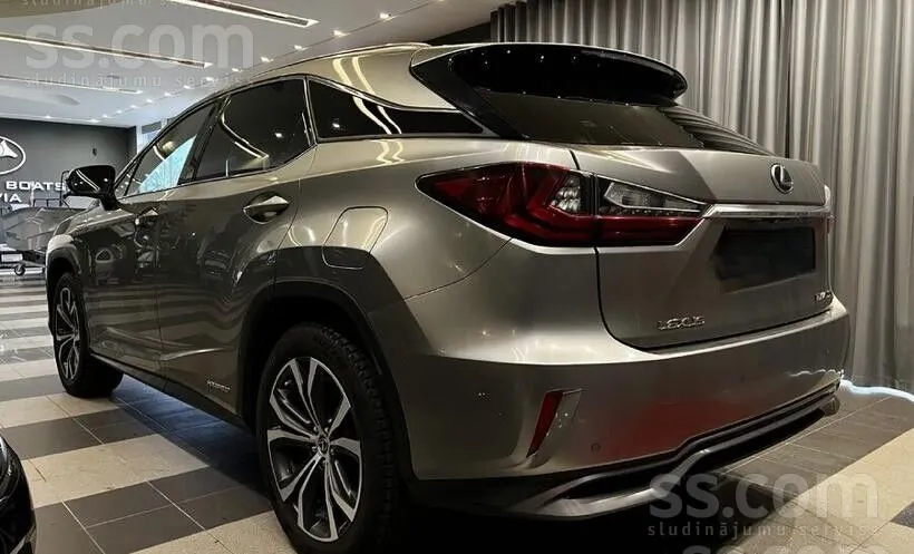 Lexus Rx 2018 photo 4