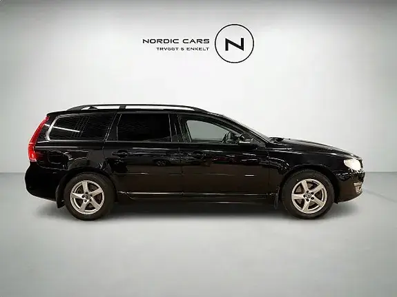 Volvo V70 2016 photo 2