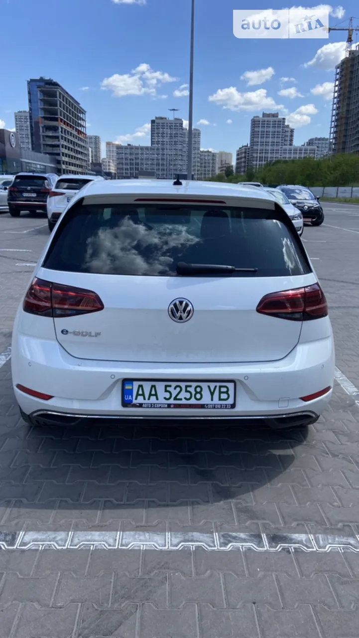 Volkswagen E-Golf 2020 photo 5