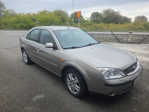 Ford Mondeo 2003 photo 3