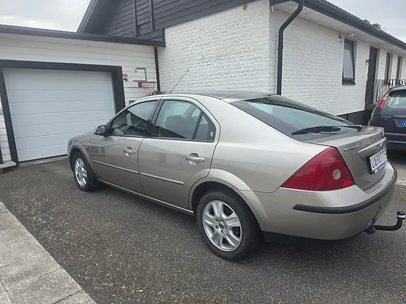 Ford Mondeo 2003 photo 4