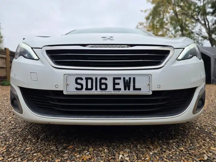 Peugeot 308 2016 photo 3